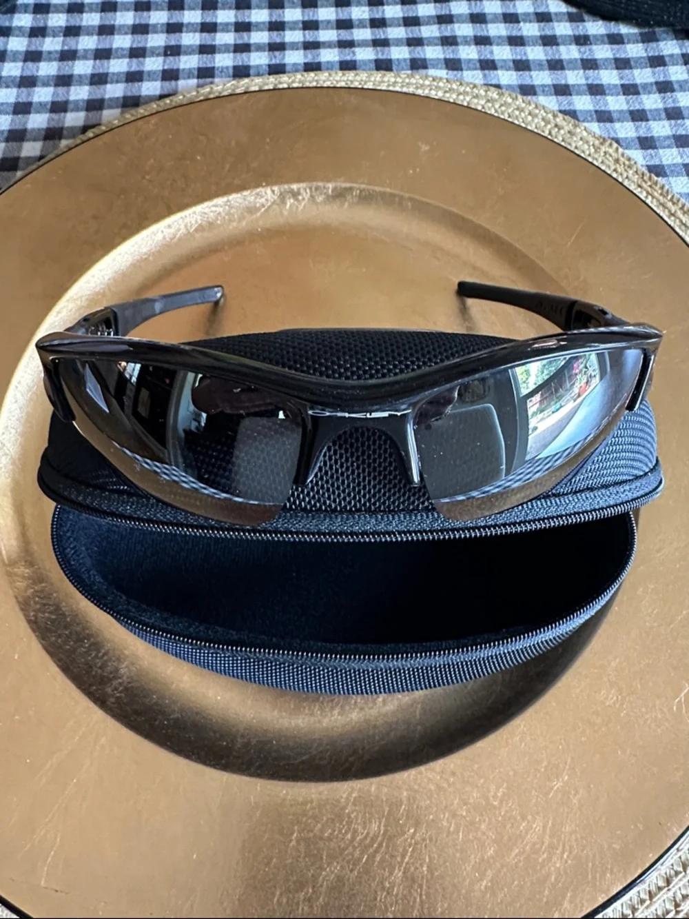 Oakley Flak 03-915 Wrap Sunglasses with Black Case